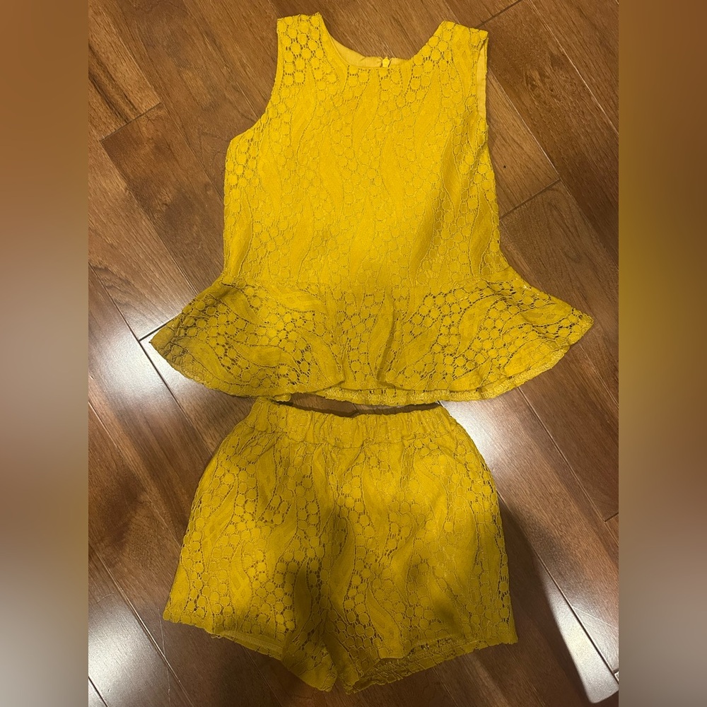 Vibrant Yellow Lace Kids Skirt Set